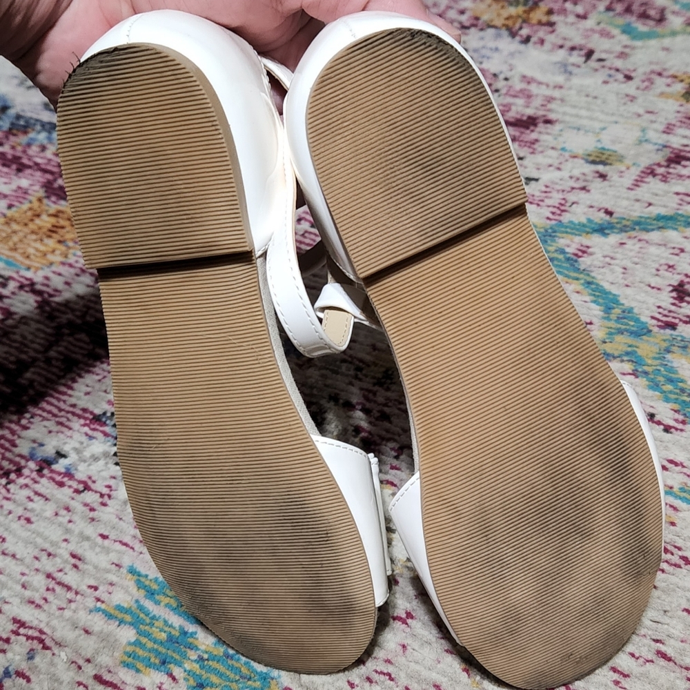 Calluna boutique size 1 white dress shoes - Picture 4 of 5